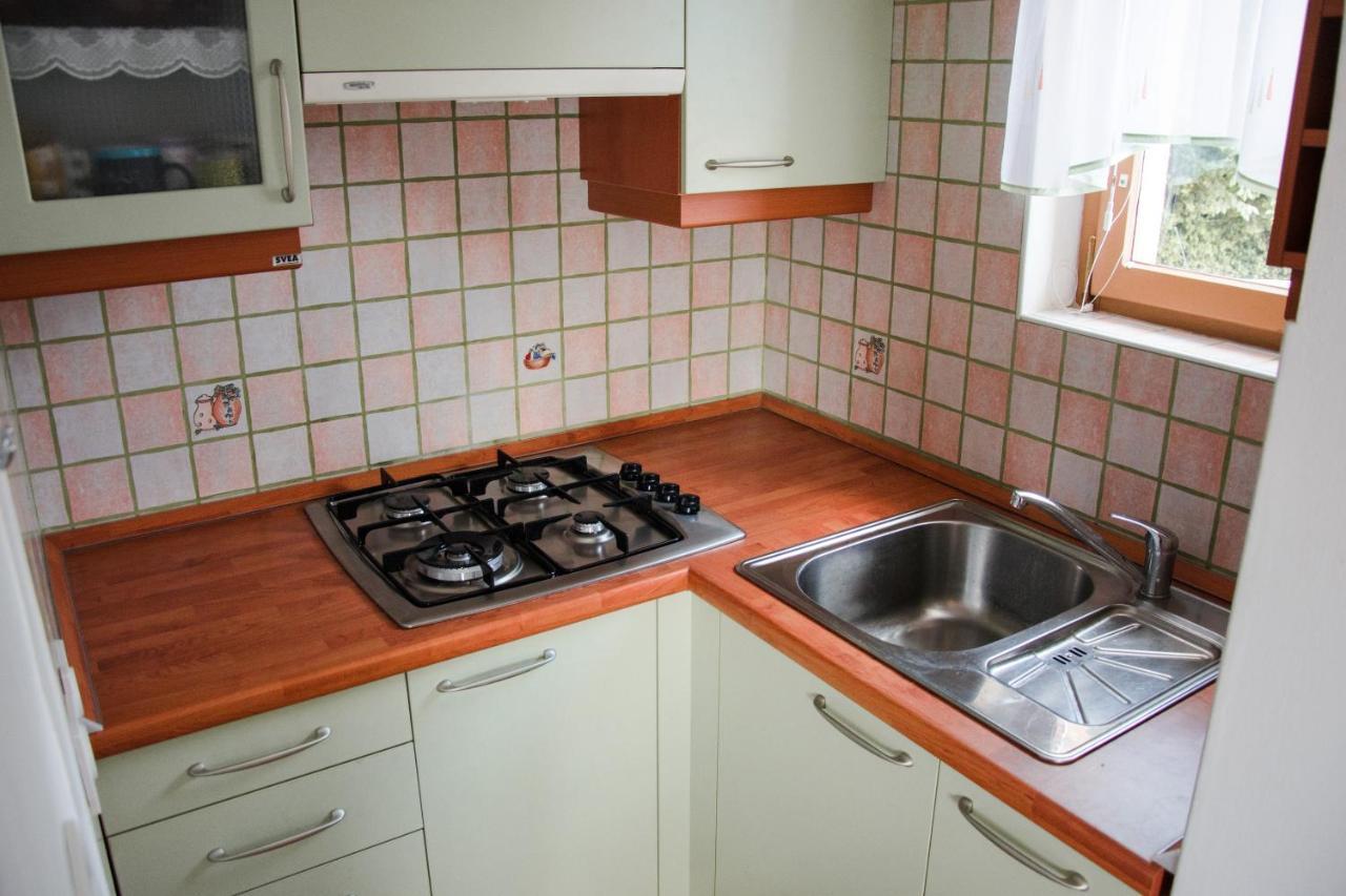 Zidanica-Vineyard Cottage Jakse Semic Экстерьер фото