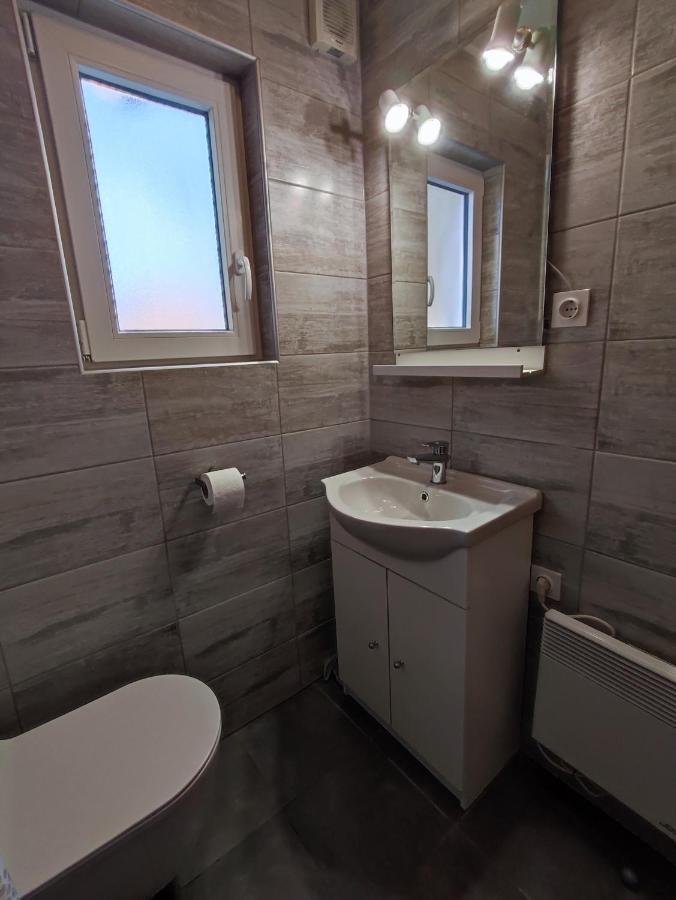 Zidanica-Vineyard Cottage Jakse Semic Экстерьер фото